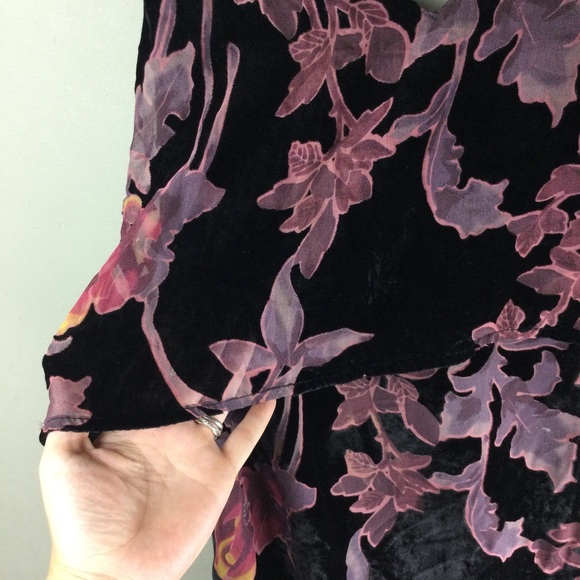 Everly Velvet Floral Burnout Cut Out Open Back Overlay Shift Dress Size Medium - Picture 8 of 14